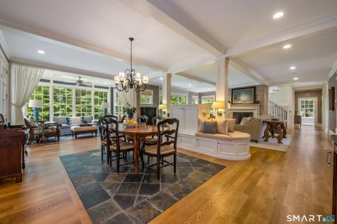 13 School House Lane Simsbury CT 06070