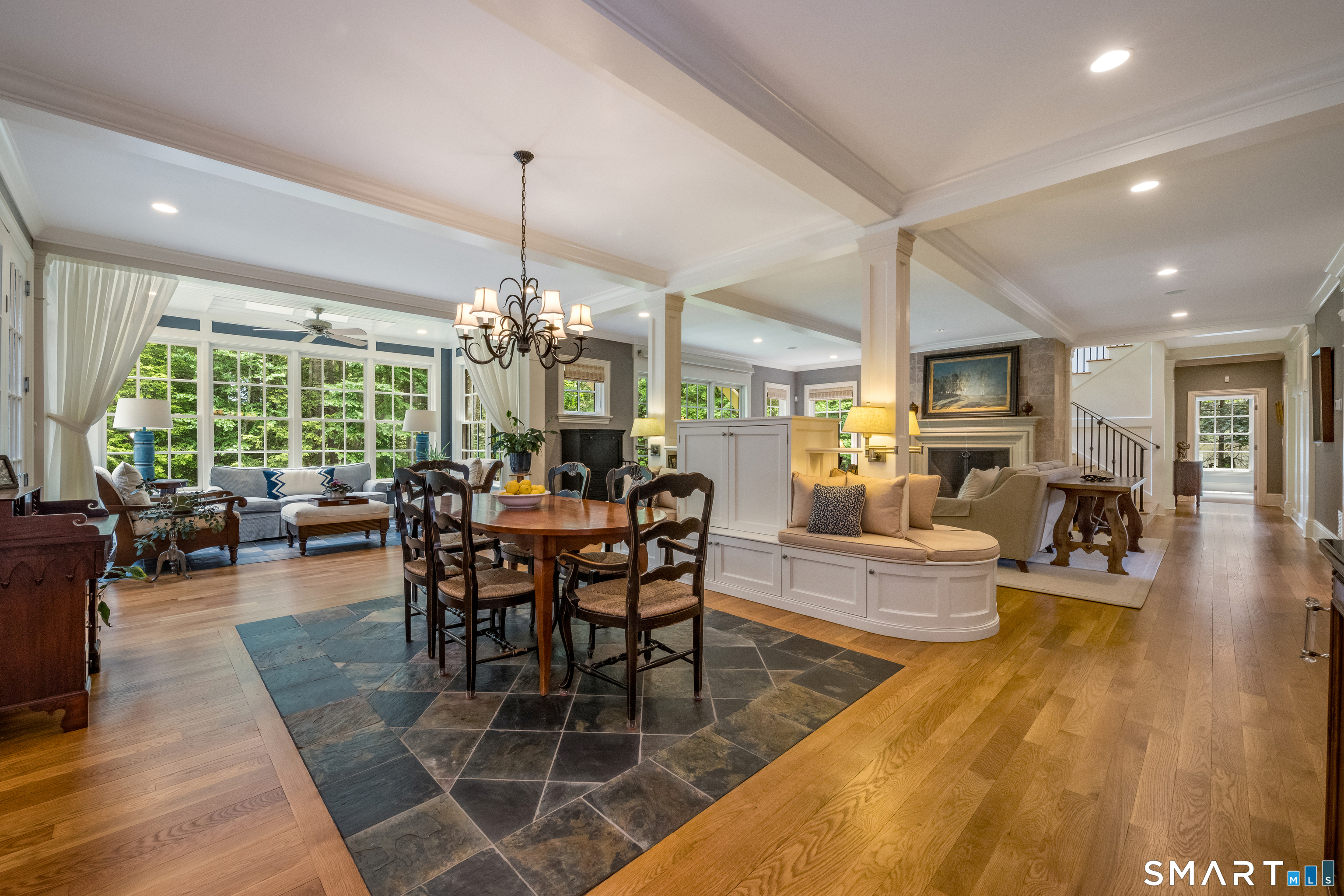 13 School House Lane Simsbury CT 06070