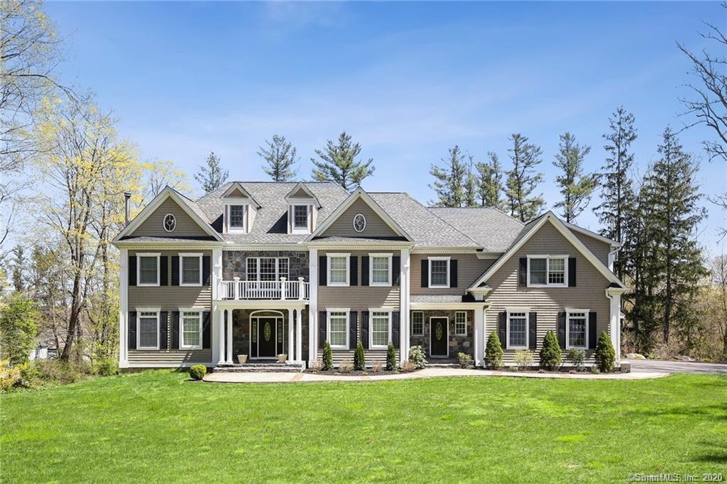 21 Taunton Lane Newtown CT 06470