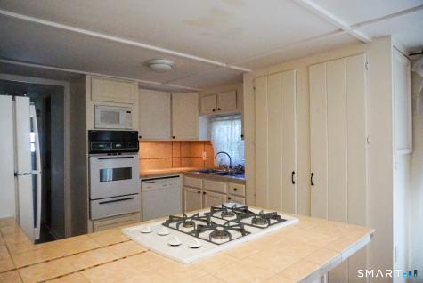 34 Red Oak Drive Southington CT 06489