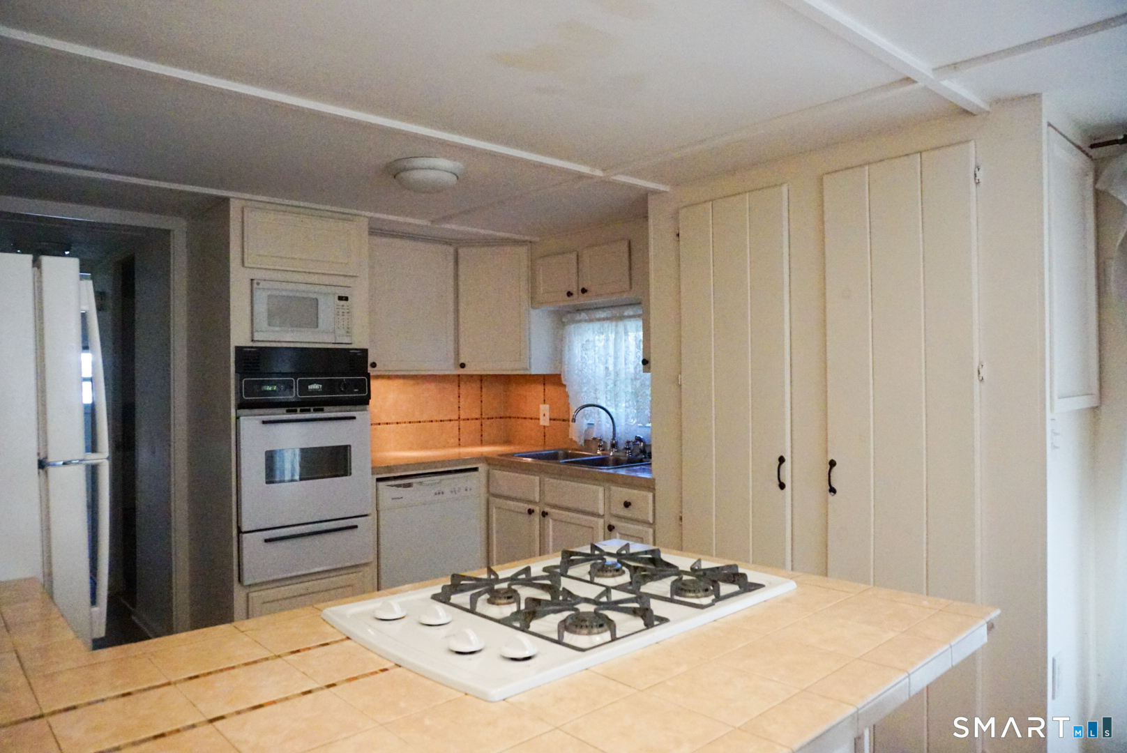 34 Red Oak Drive Southington CT 06489