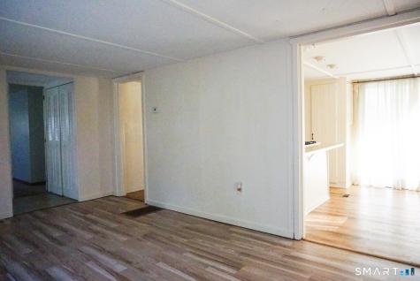34 Red Oak Drive Southington CT 06489
