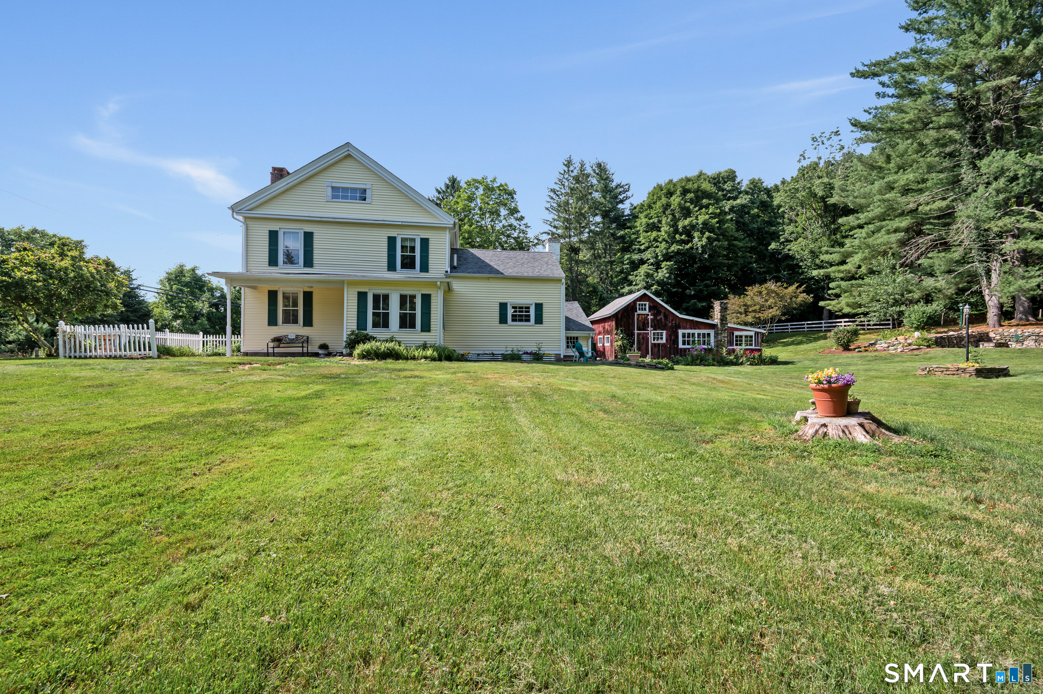 520 Washington Road Woodbury CT 06798