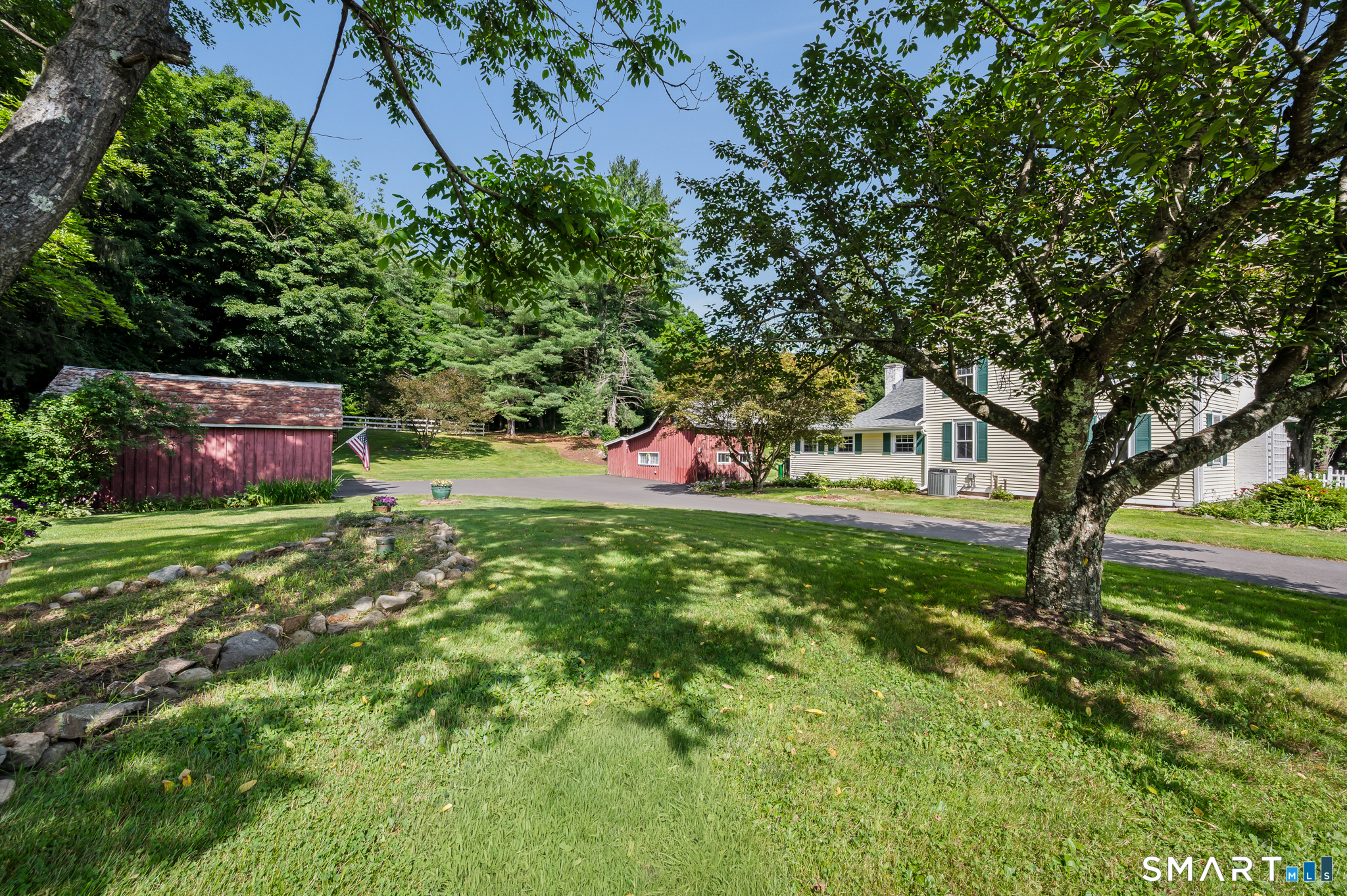520 Washington Road Woodbury CT 06798