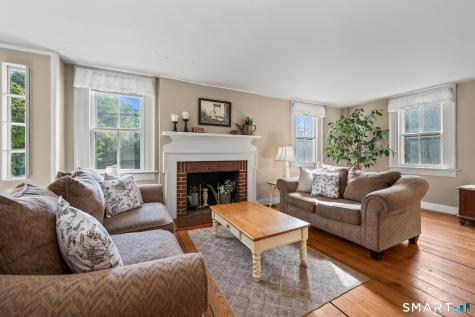 520 Washington Road Woodbury CT 06798