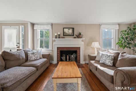 520 Washington Road Woodbury CT 06798
