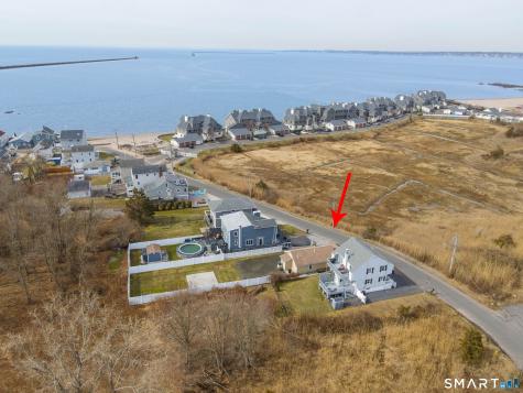 53 Old Town Highway East Haven CT 06512