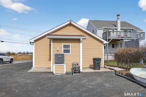 53 Old Town Highway East Haven CT 06512