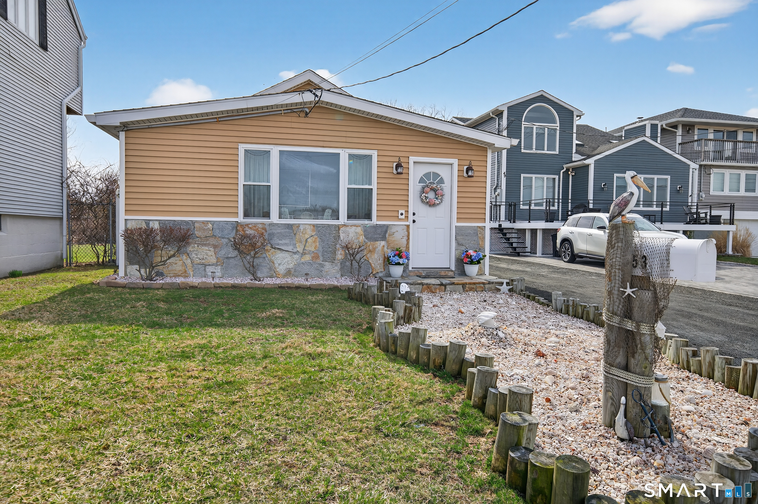53 Old Town Highway East Haven CT 06512