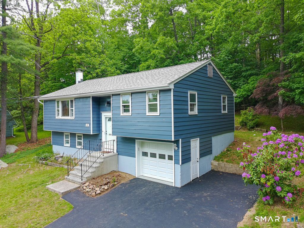 17 Rhoda Lane Bristol CT 06010