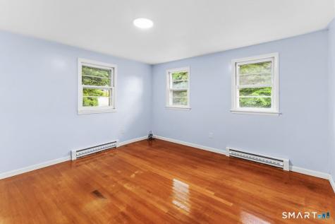 17 Rhoda Lane Bristol CT 06010