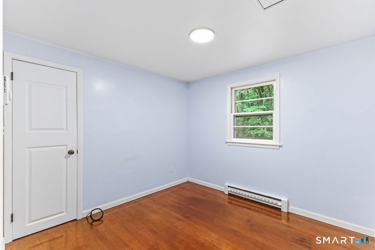 17 Rhoda Lane Bristol CT 06010