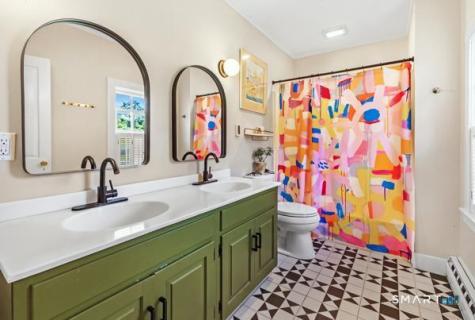 706 Pequot Trail Stonington CT 06378