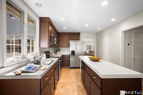 3233 North Street Fairfield CT 06824