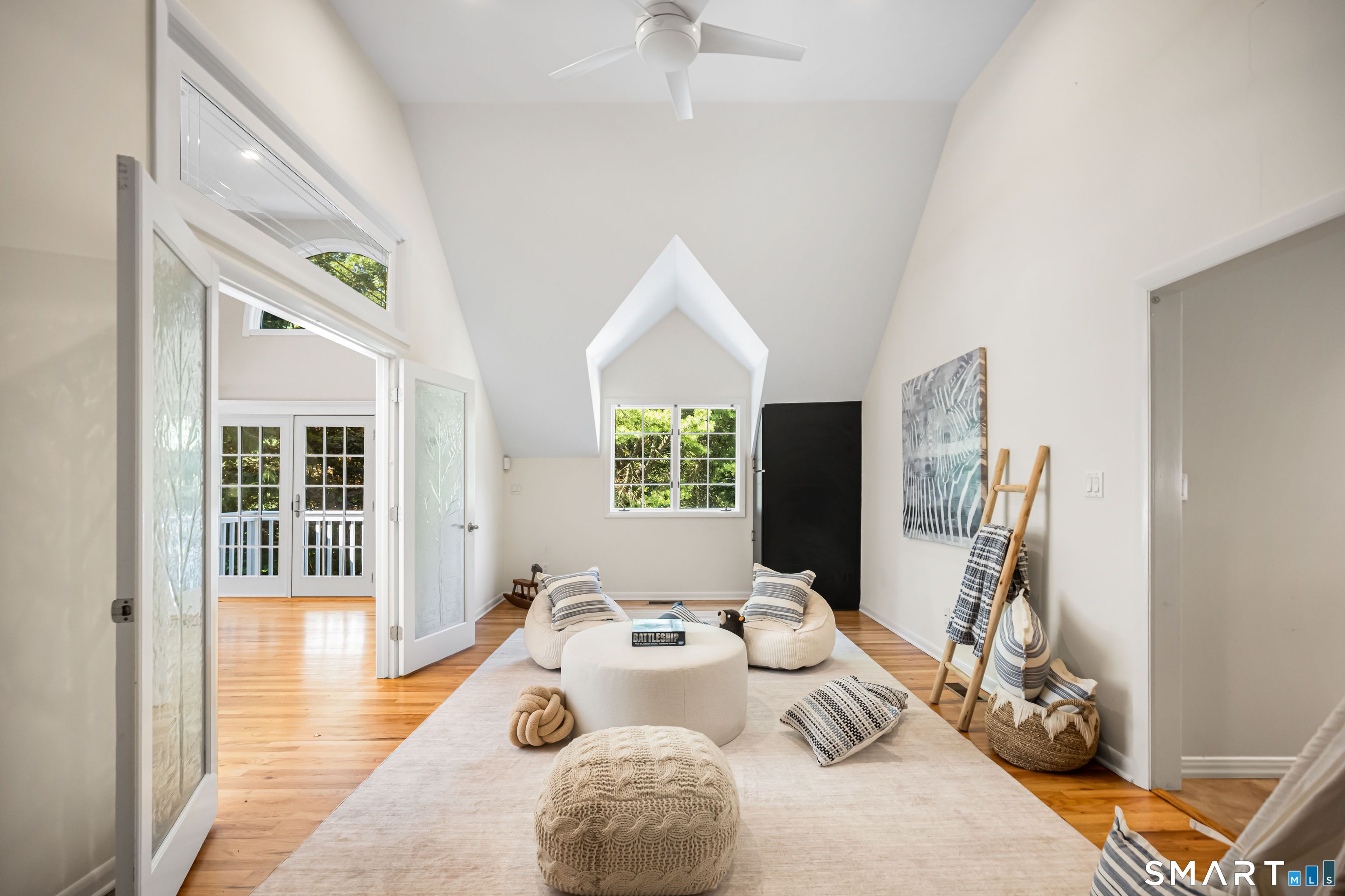 3233 North Street Fairfield CT 06824