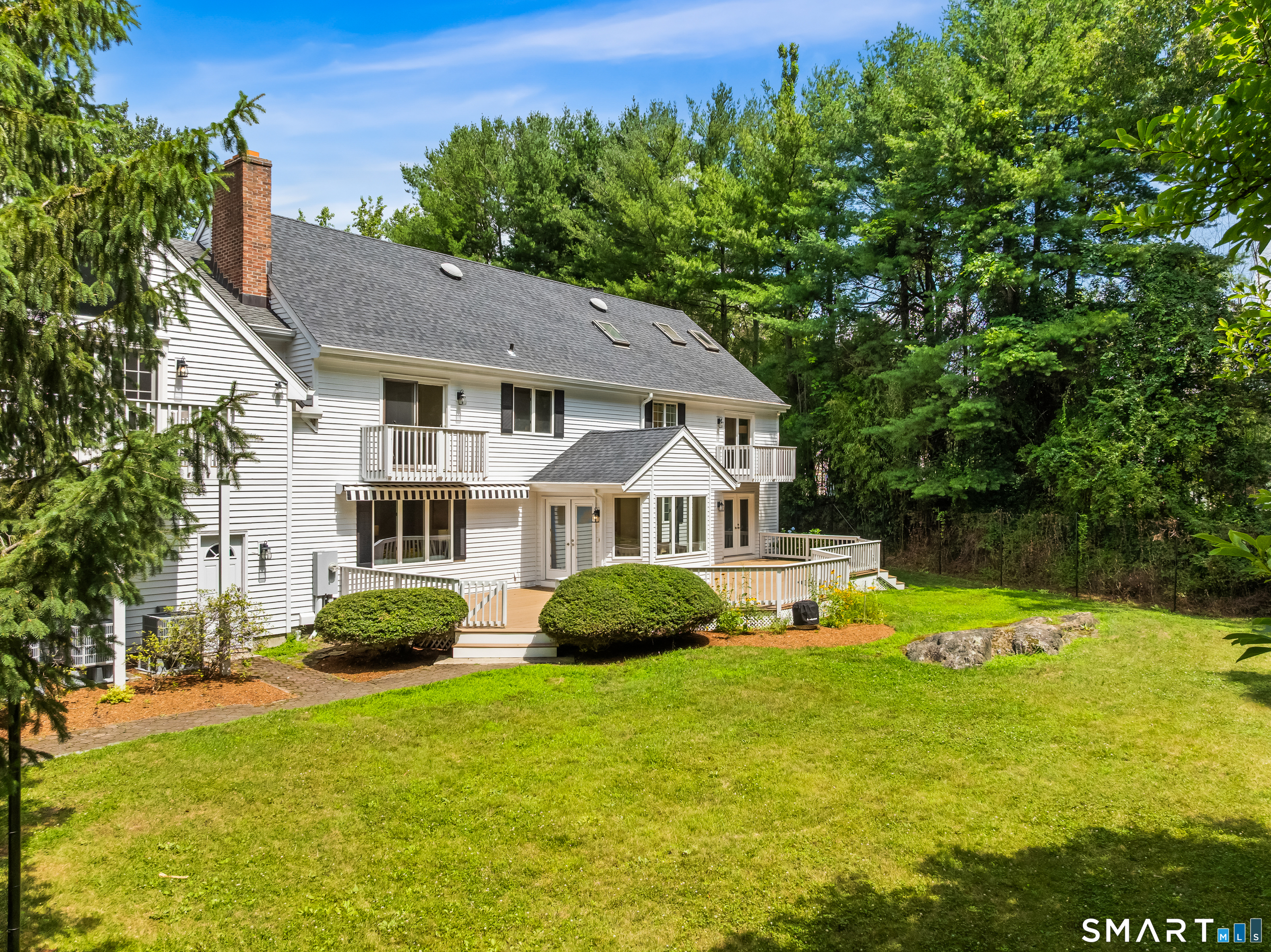 3233 North Street Fairfield CT 06824