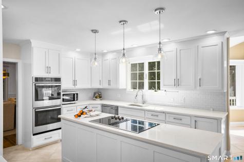 3233 North Street Fairfield CT 06824
