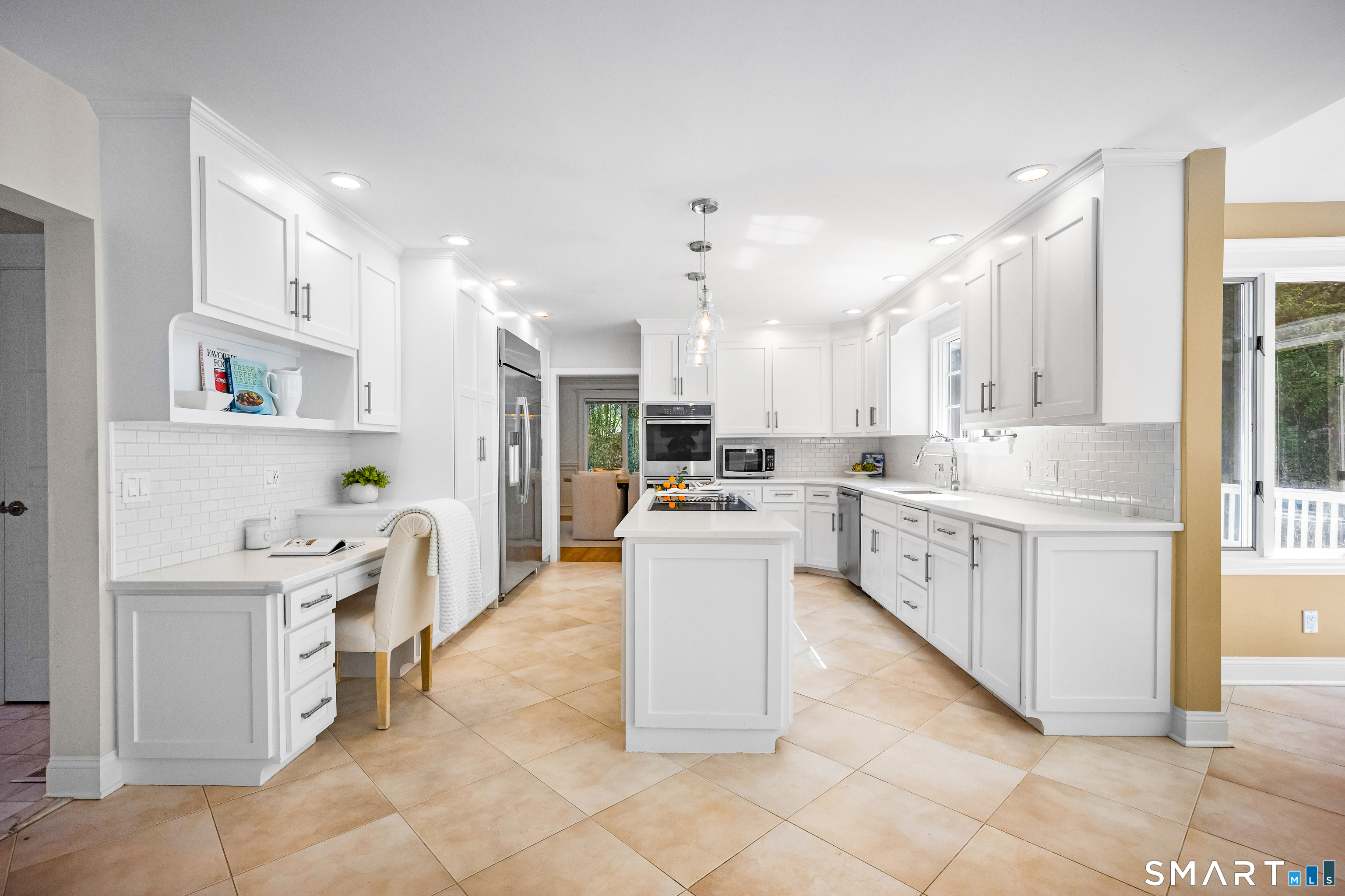 3233 North Street Fairfield CT 06824