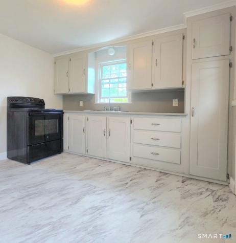 111 Woodland Street Manchester CT 06042