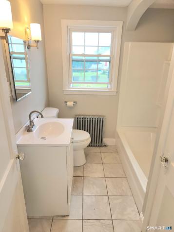111 Woodland Street Manchester CT 06042
