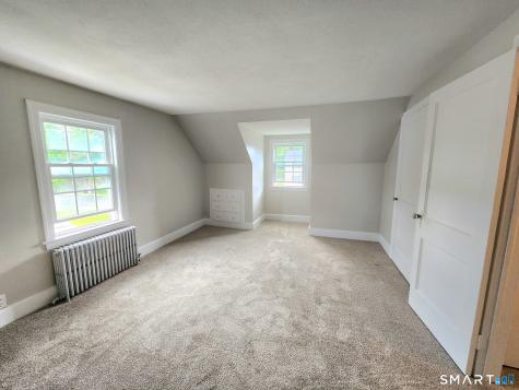 111 Woodland Street Manchester CT 06042
