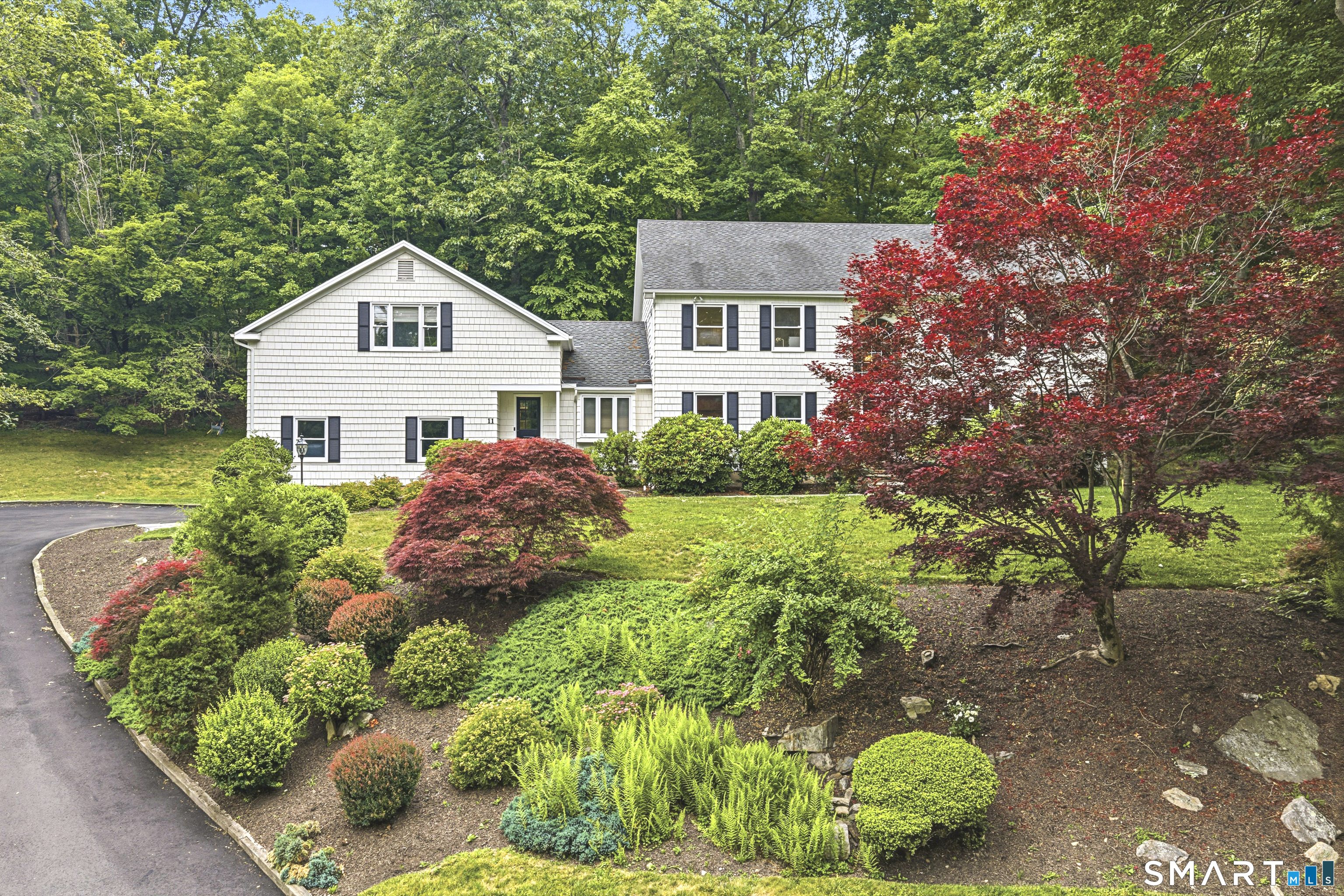11 Hunt Lane Weston CT 06883