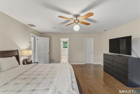 11 Hunt Lane Weston CT 06883