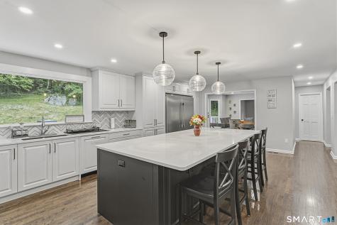 11 Hunt Lane Weston CT 06883