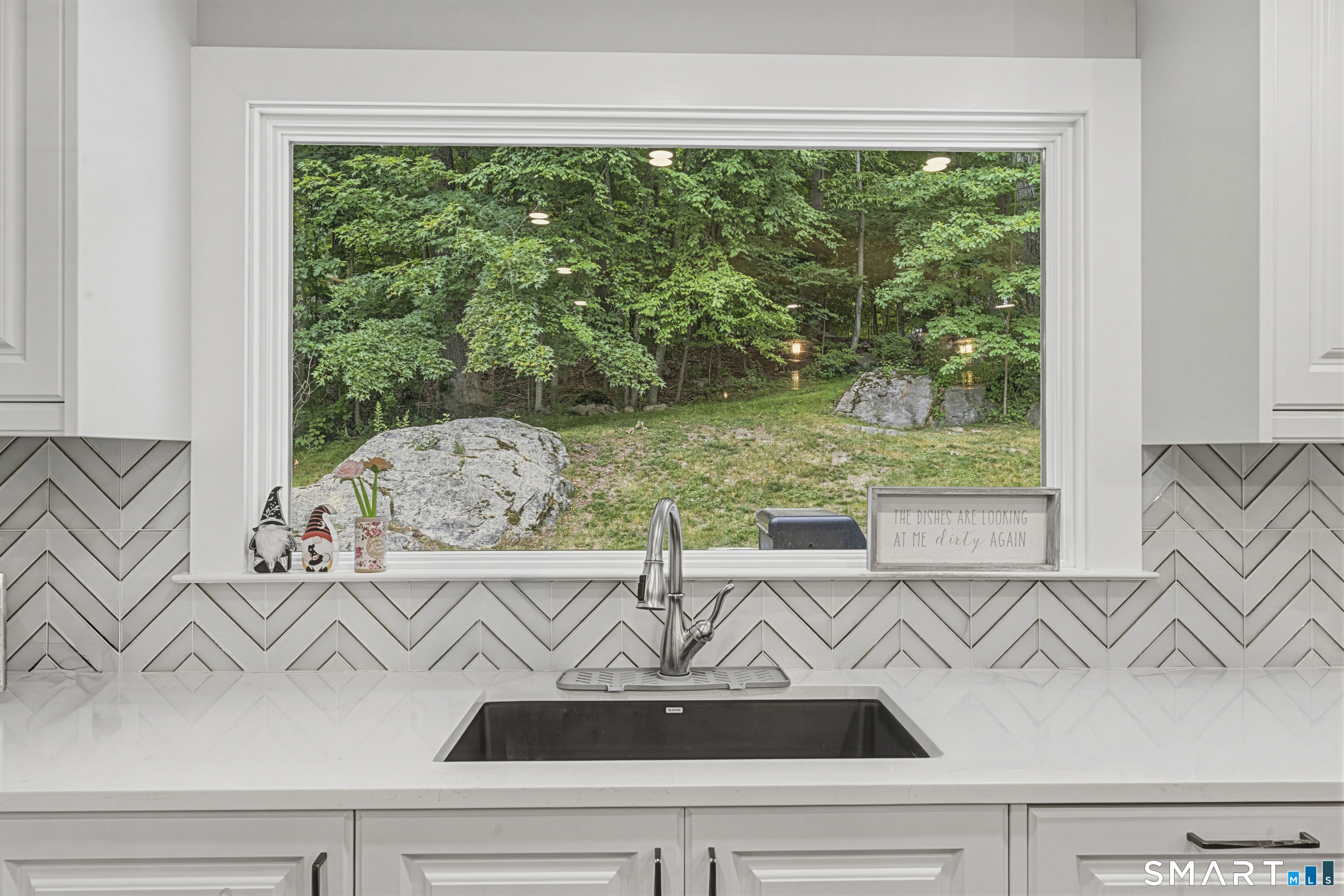 11 Hunt Lane Weston CT 06883