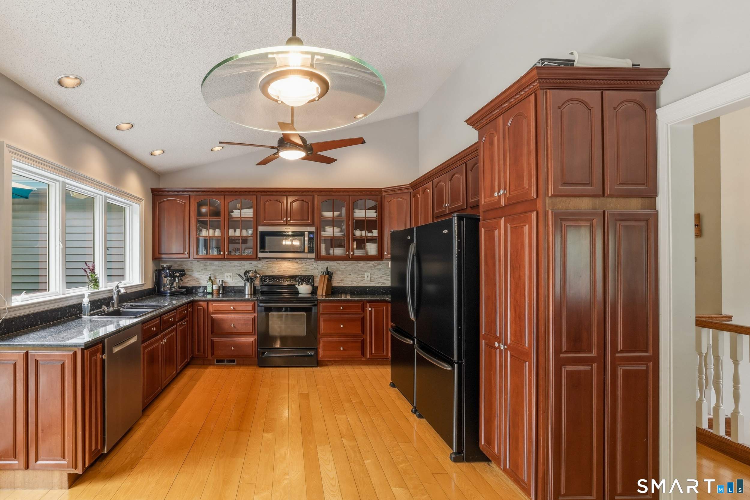 132 Lake Street Manchester CT 06042