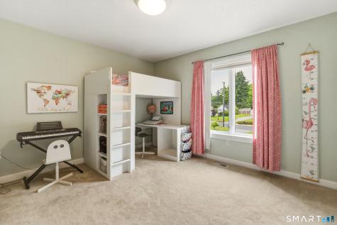 132 Lake Street Manchester CT 06042