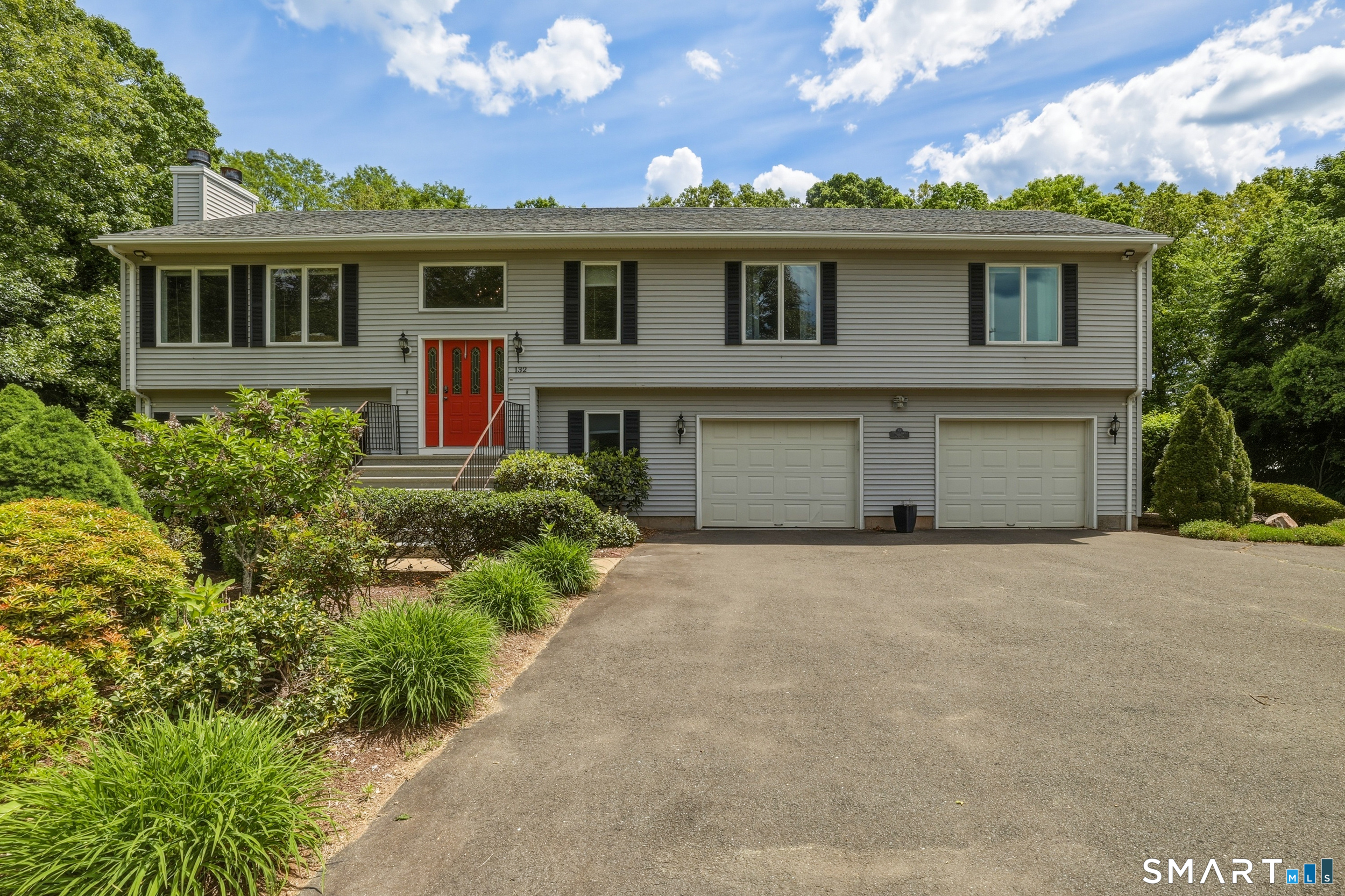 132 Lake Street Manchester CT 06042