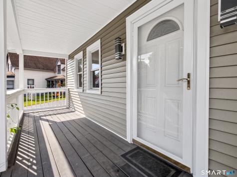 118 Asylum Street Norwich CT 06360