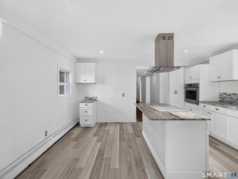 118 Asylum Street Norwich CT 06360