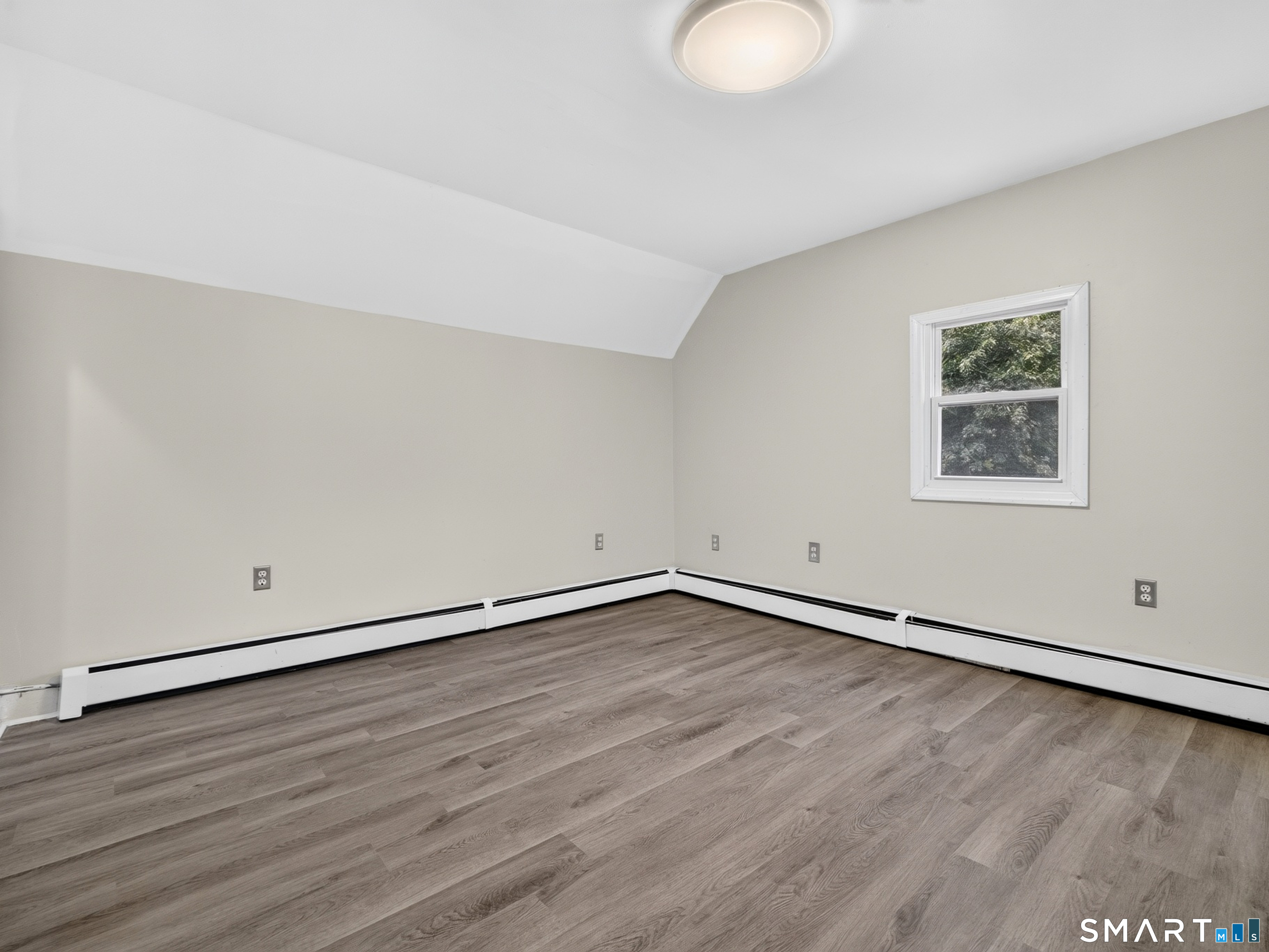 118 Asylum Street Norwich CT 06360