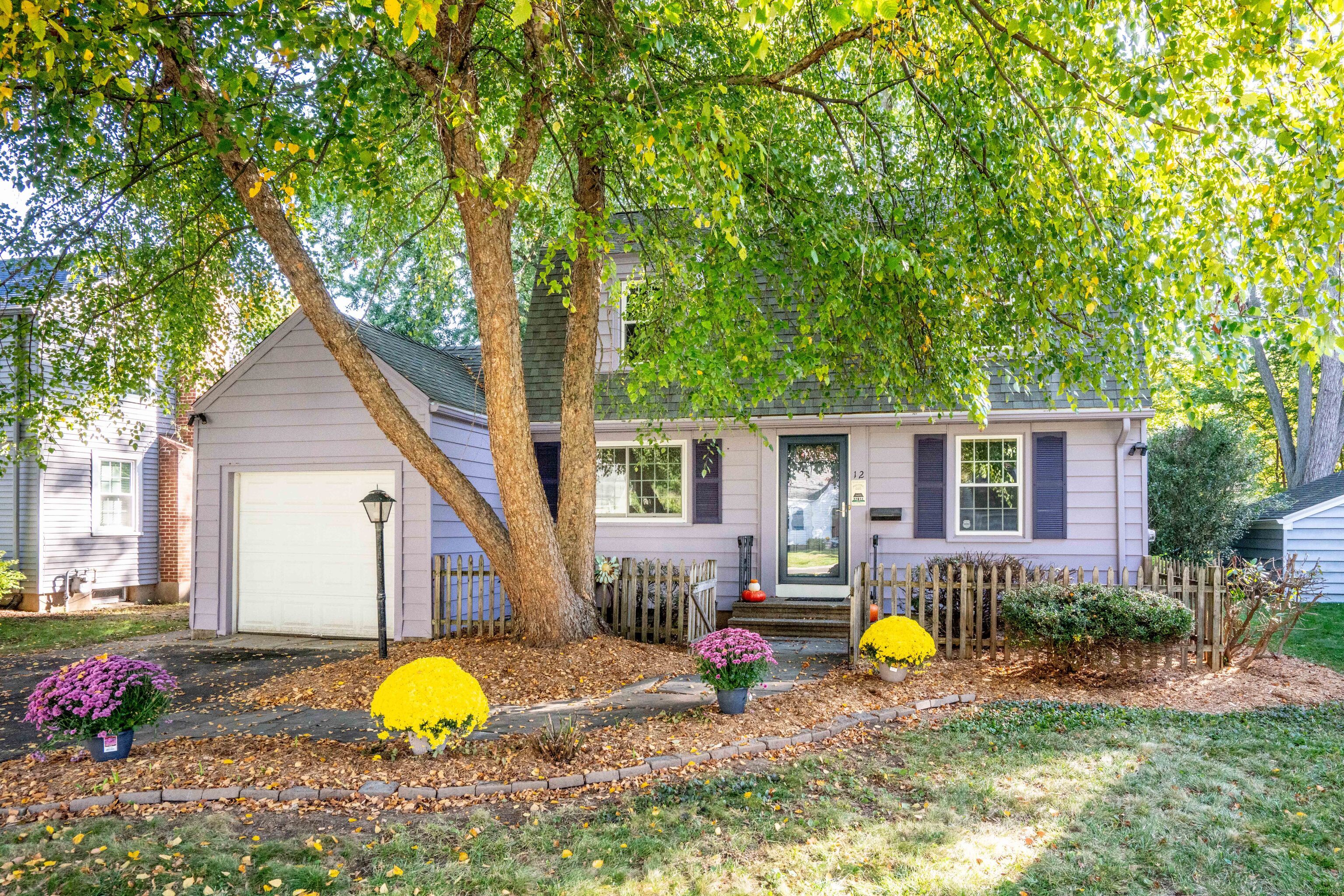 12 Farnham Road West Hartford CT 06119
