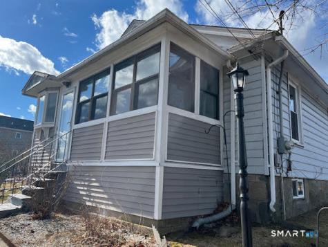 217 Hillcrest Road Bridgeport CT 06606