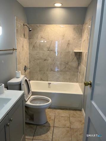 217 Hillcrest Road Bridgeport CT 06606