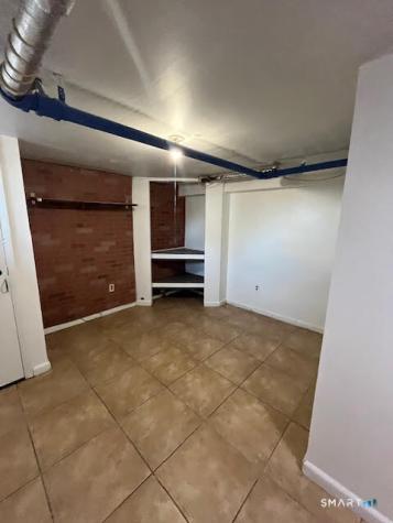 217 Hillcrest Road Bridgeport CT 06606