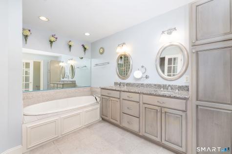 10 Arden Drive East Hampton CT 06424