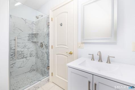 10 Arden Drive East Hampton CT 06424