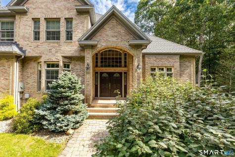 10 Arden Drive East Hampton CT 06424
