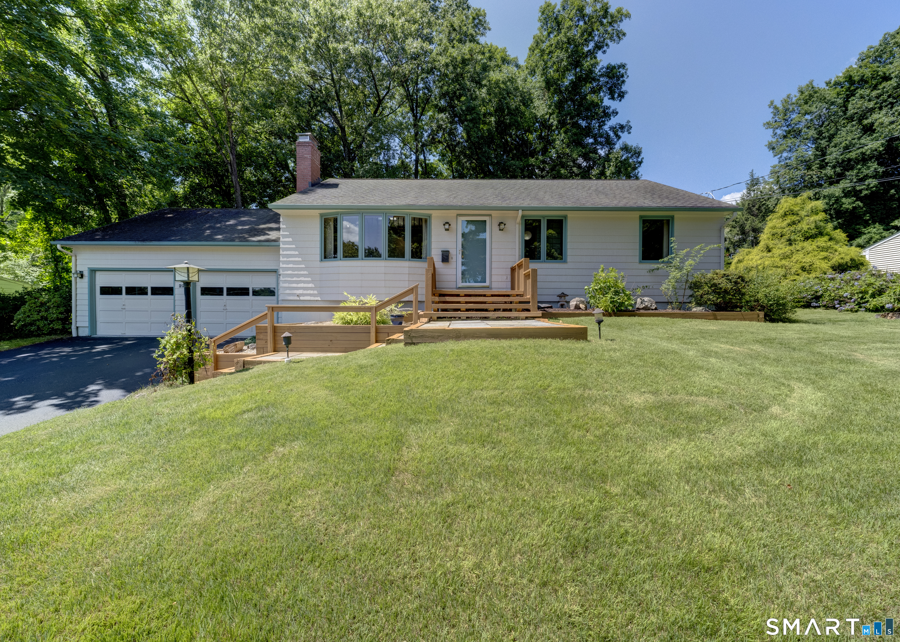 227 Glendale Drive Bristol CT 06010