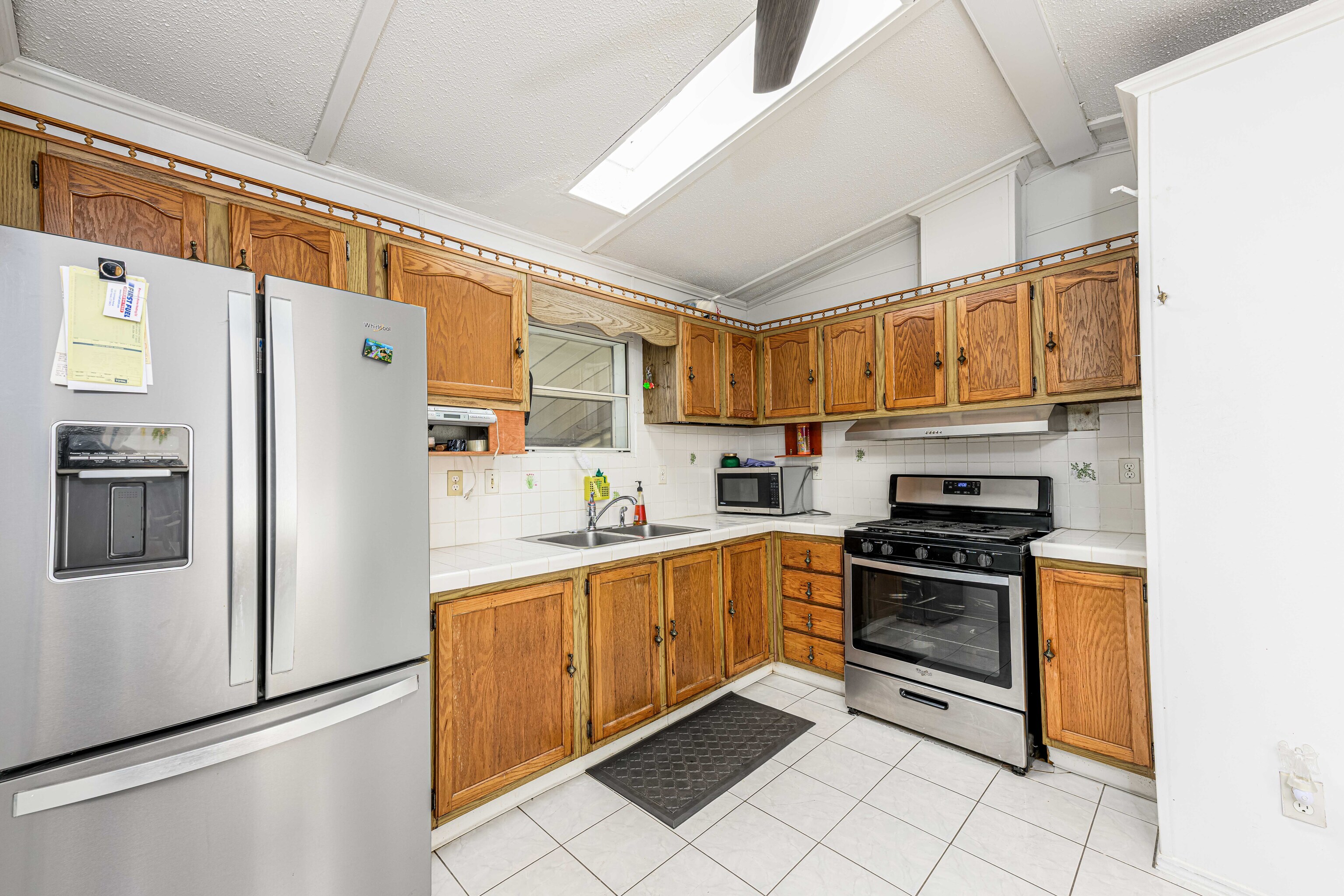 525 East Main Street Branford CT 06405