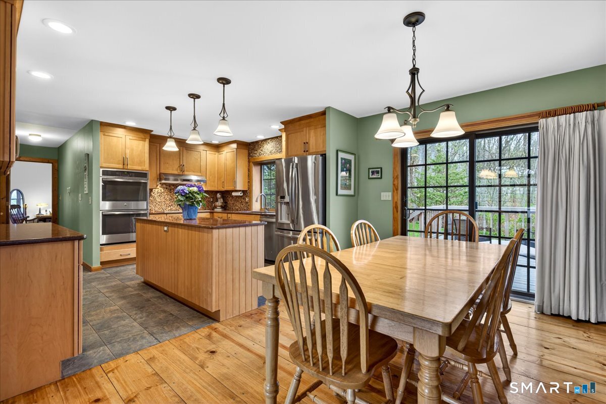 24 Country Way Wallingford CT 06492