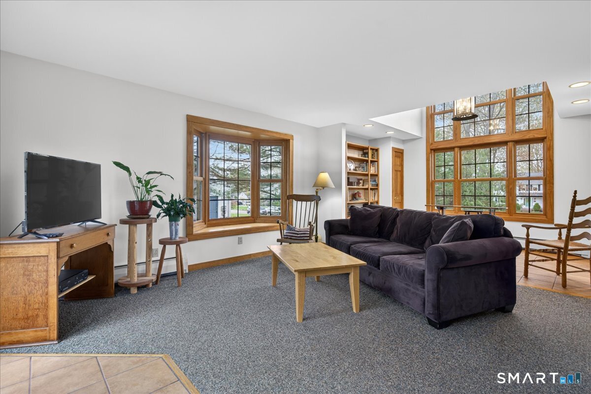 24 Country Way Wallingford CT 06492