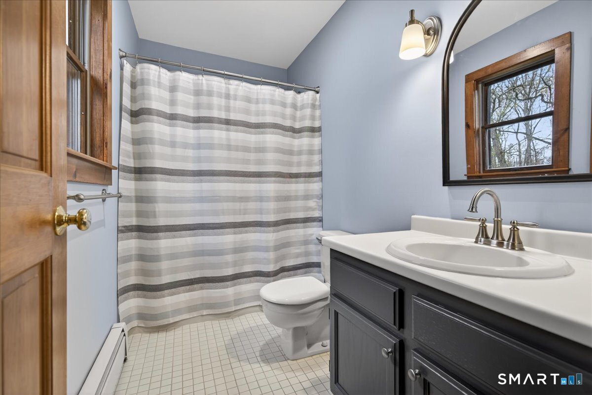 24 Country Way Wallingford CT 06492