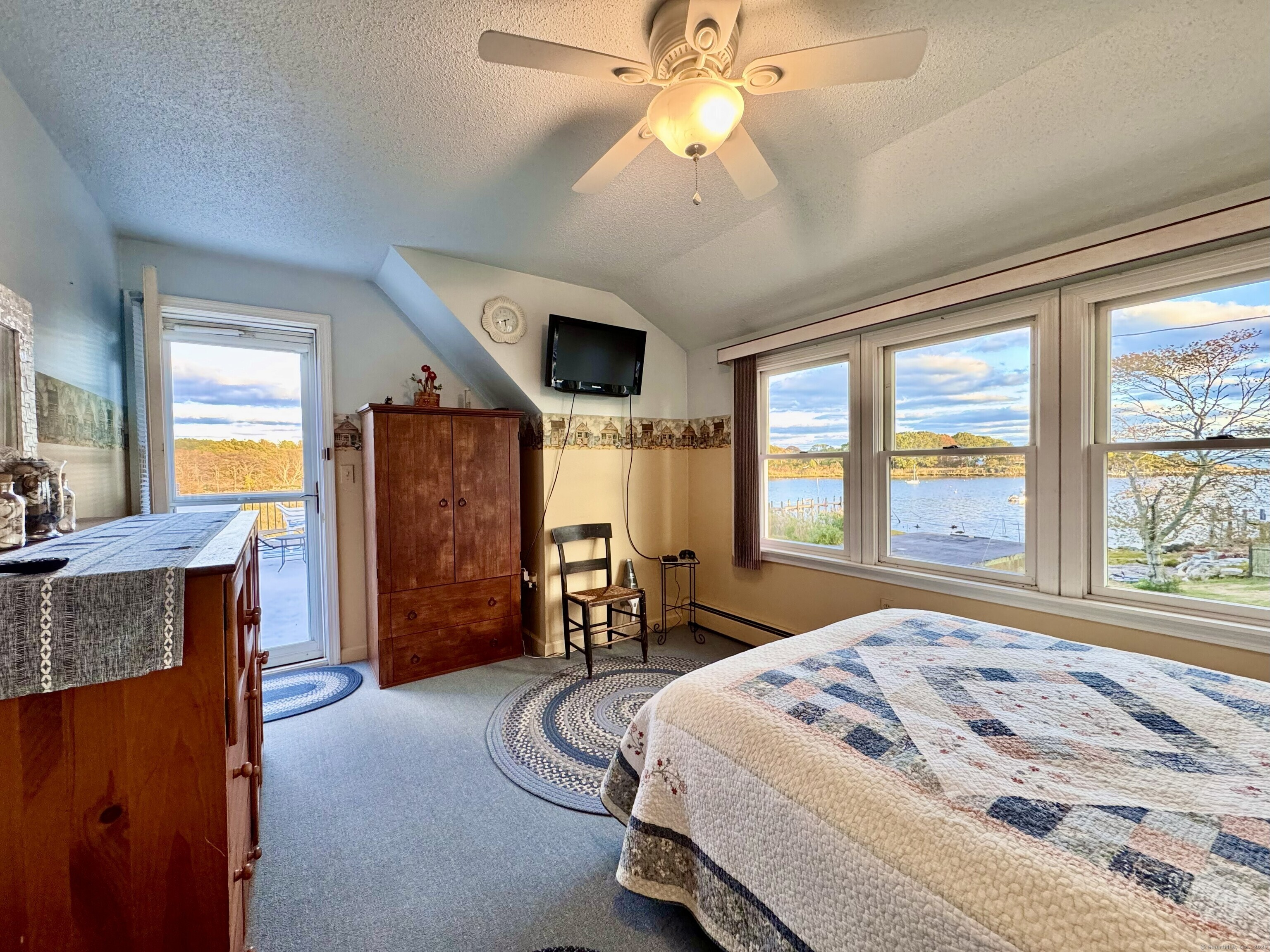 71 Wolcott Avenue Stonington CT 06378