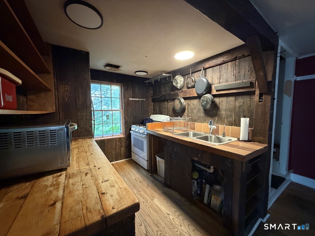 48 Lower River Road Cornwall CT 06796