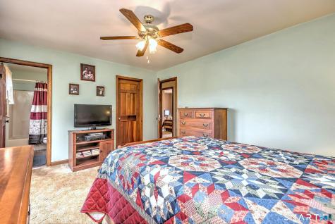 9 Shortell Drive Ansonia CT 06401